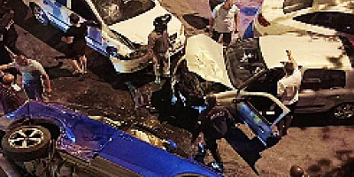 Tekirdağ’da zincirleme kaza: 3 araç birbirine girdi, ortalık savaş alanına döndü