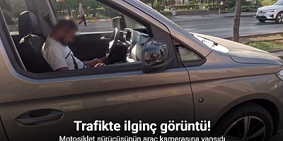 Trafikte uyuya kalan sürücü kameraya yansıdı