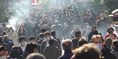 Türkiye'de son 24 saatte 38.553 koronavirüs vakası tespit edildi