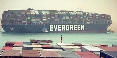 Türkiye, Süveyş Kanalı'ndaki krizi çözmek için devreye girmeye hazırlanıyor: Yardım önerimizi yaptık