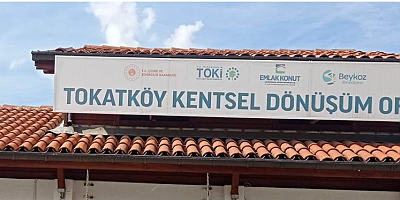 Üç Maymunu Oynayan Meclis Üyesi mi