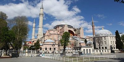 UNESCO, Ayasofya ve Kariye raporu için Türkiye’ye süre verdi: Derin endişe duyuyoruz