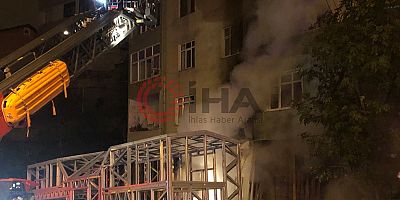 Üsküdar'da prefabrik üreten atölye alev aldı