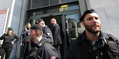 Uzun namlulu silahlarla yakalanmışlardı: İtalya'yı ayağa kaldıran 2 Türk'ün kim olduğu ortaya çıktı