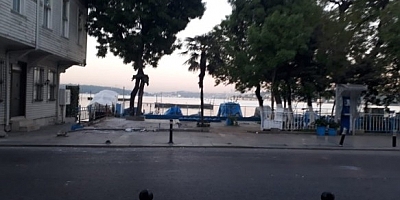 Yalı Köydeki Parkta Korsan Çay Satışı Yapılıyor