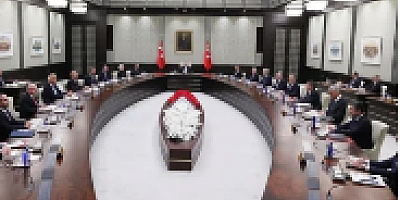 Yandaşın kabine balonu patladı