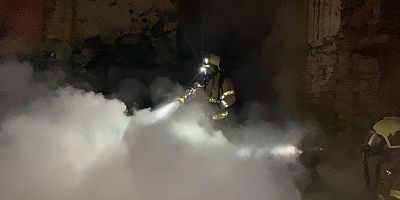 Yangında 5 ev kullanılamaz hale geldi