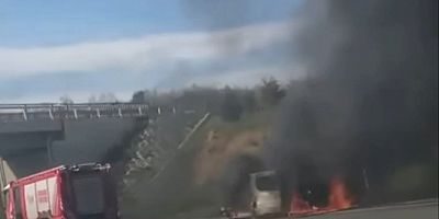 Yavuz Sultan Selim Köprüsü kavşağında yanan araç alev topuna döndü