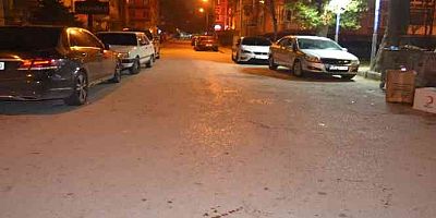 Yol verme tartışması bıçaklı kavgaya dönüştü: 1 yaralı