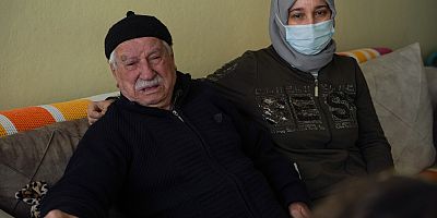 Zeytinburnu'nda yaşlı adamı dolandırıp; balkona sakladığı altınlarını alıp kaçtılar 