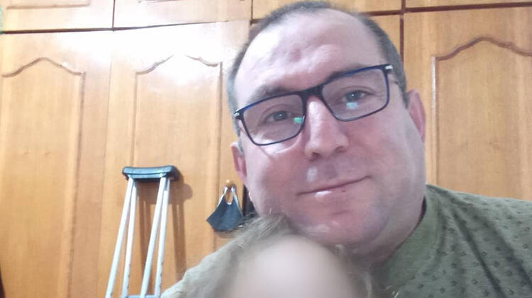 Tabanca ile oynarken arkadaşını öldürdü