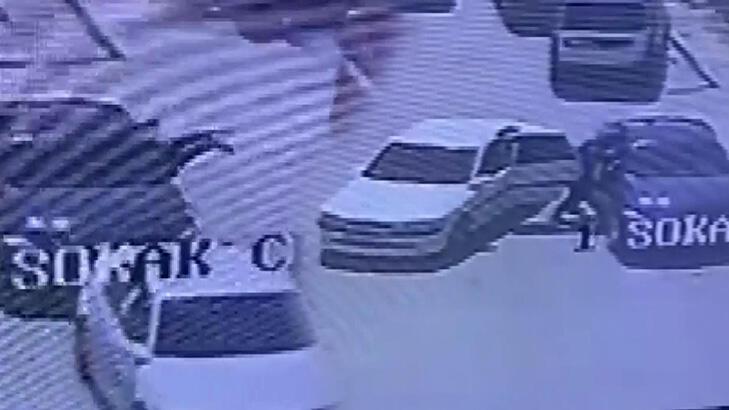 Takip ettikleri otomobilin camını kırıp, 200 bin lira çaldılar!