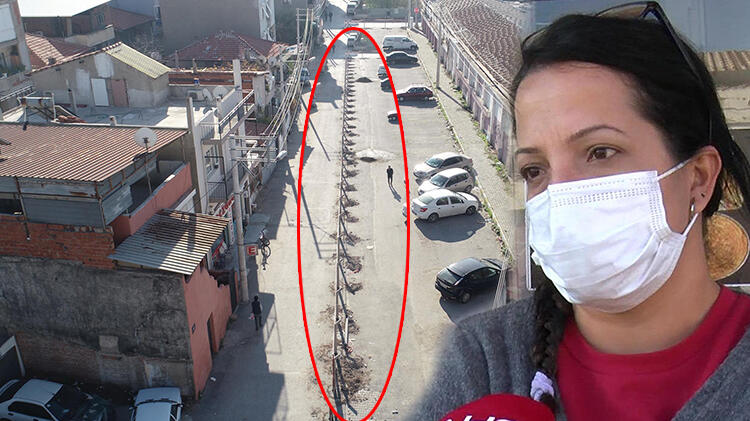 'Tapulu arazim' dediği yolu, beton çit direkleri ile böldü!