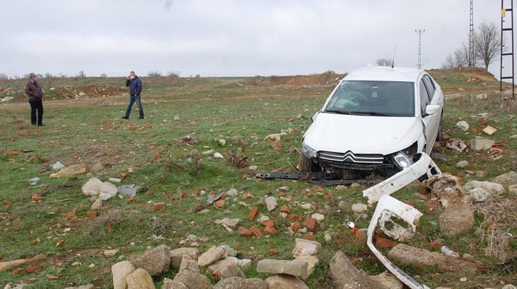 Tekirdağ'da feci kaza! Lastik patladı, araç takla attı