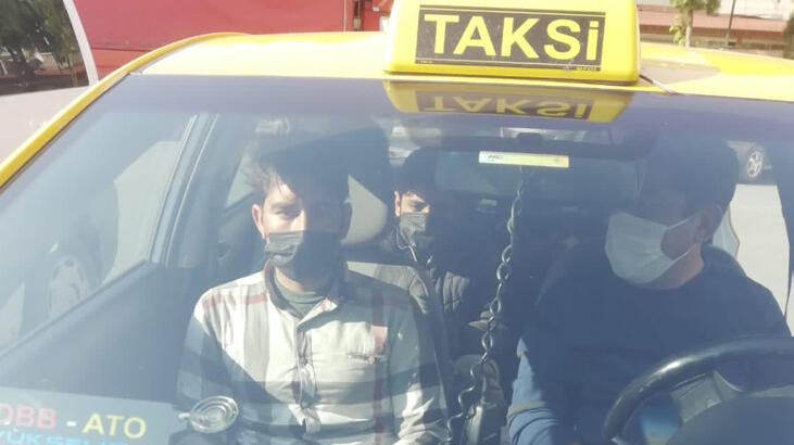 TEM’de durdurulan ticari taksiden düzensiz göçmenler çıktı!
