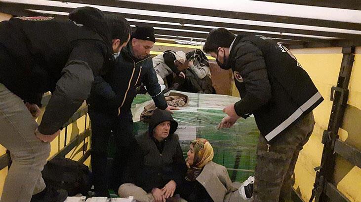 TIR dorsesinde yakalandılar