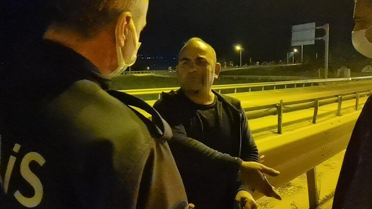 TIR sürücüsünü beyzbol sopasıyla darbedip kaçtı, zincirleme kazaya neden oldu