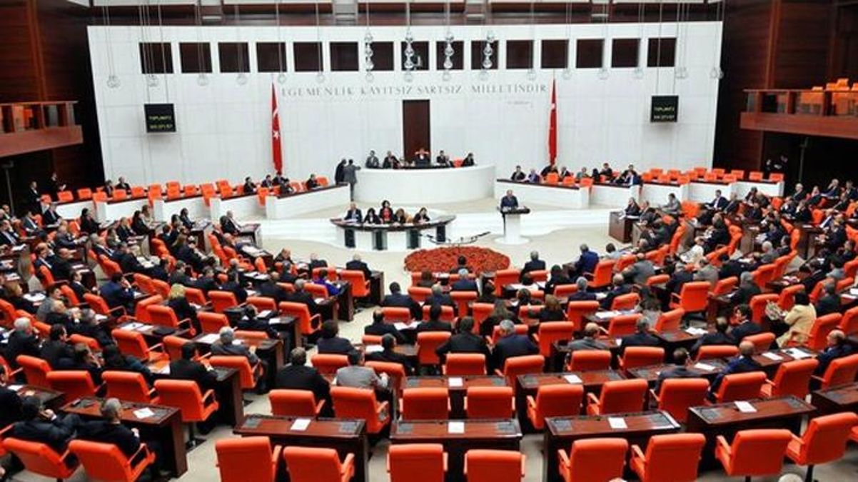 TSK'nın Katar tezkeresi Meclis'te kabul edildi! Mehmetçik, Dünya Kupası Kalkanı Harekatı kapsamında 6 ay görev yapacak