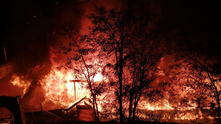 Tunceli’de kafede çıkan yangın korkuttu