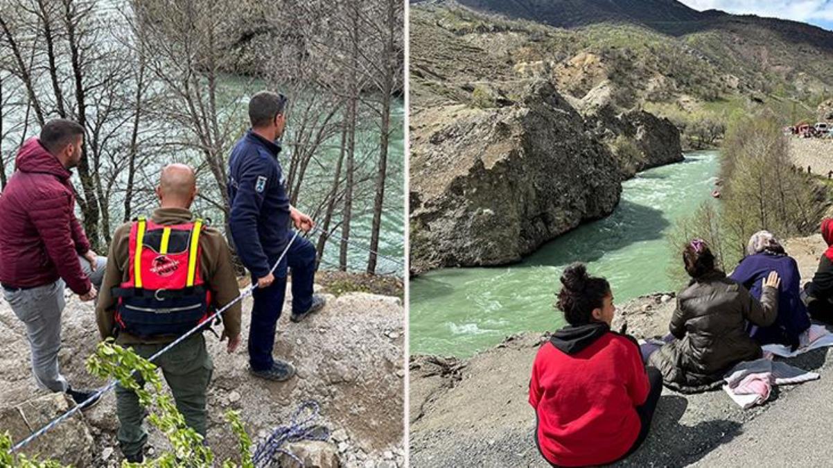 Tunceli'de Munzur Çayı'na uçan otomobil 11 gün sonra bulundu! Gençlerden haber yok