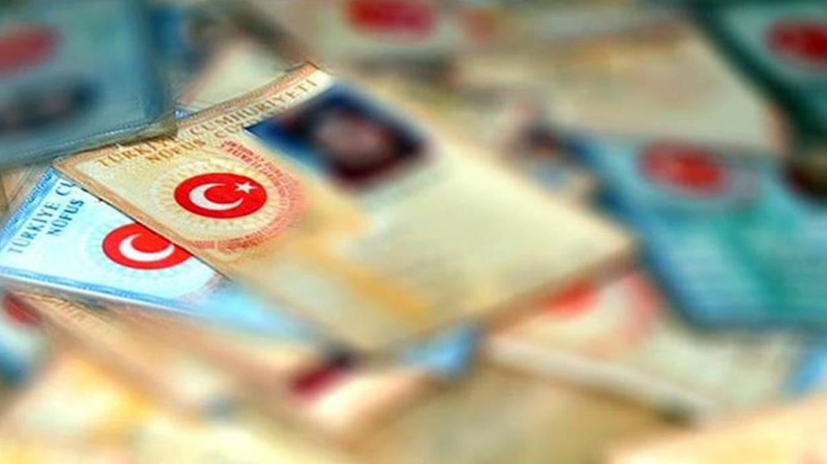 Türk vatandaşları, 30 Haziran itibarıyla eski tip kimlik kartıyla KKTC'ye gidemeyecek