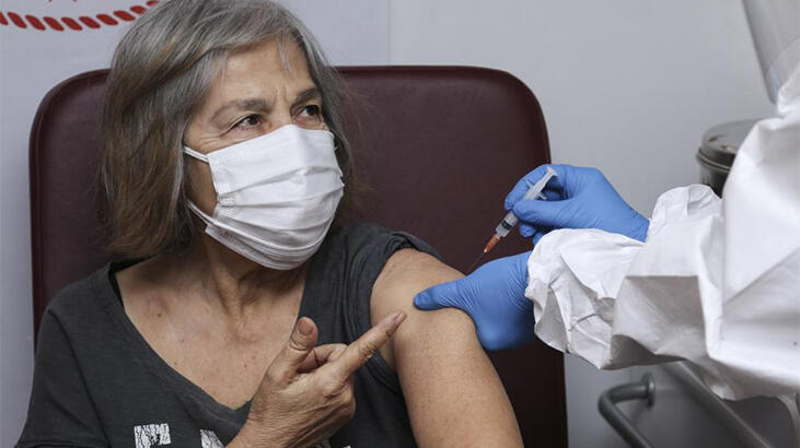 Türkiye aşılamada en hızlı ülke oldu