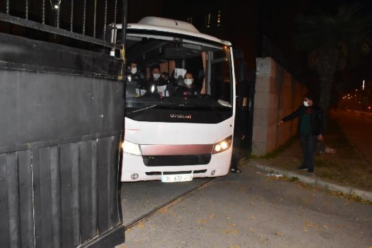 Türkiye'de kurdukları çağrı merkezi ile Almanları dolandıran çete üyesi 26 kişi tutuklandı (2)