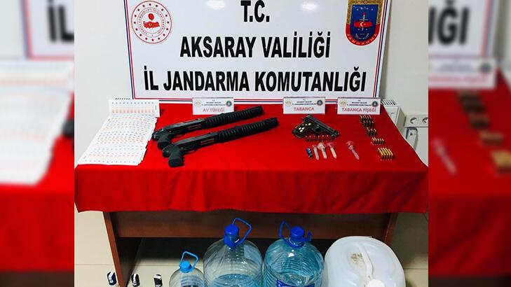 Ürettiği sahte içkileri gazinoda satan kişi yakalandı!