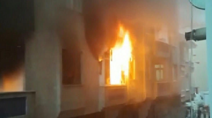 Uyuşturucu bağımlısı genç krize girip evi ateşe verdi!