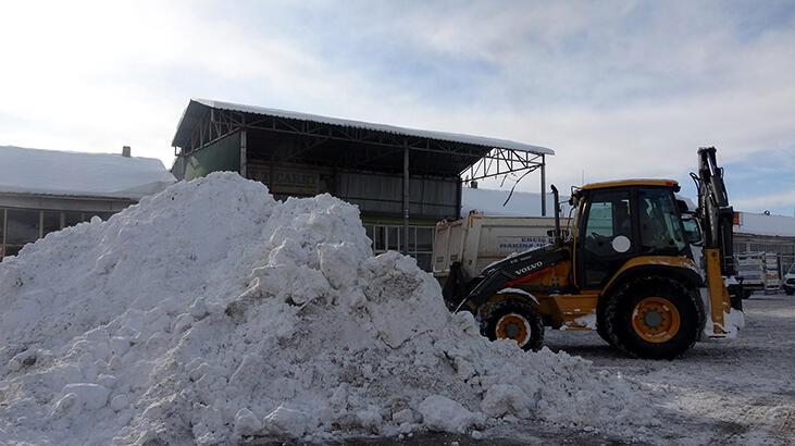 Van'da 816 yerleşim yerinin yolu ulaşıma açıldı