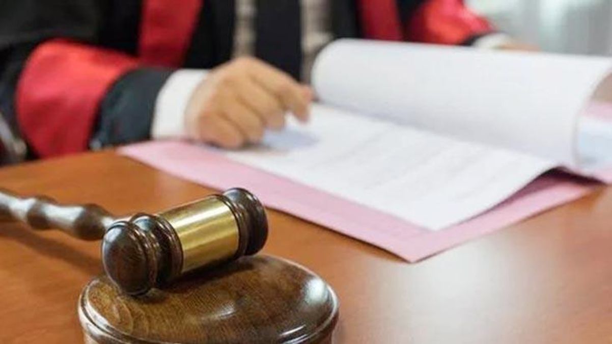 Yaptığı kağıt uçağı öğrencisine yediren öğretmene, Yargıtay'dan kötü haber