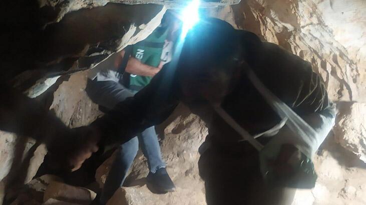 Yaralı halde mağarada mahsur kalan adamın yardımına jandarma ve AFAD koştu
