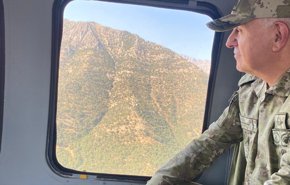 Yeni Genelkurmay Başkanı Metin Gürak'ın bilinmeyenleri! 15 Temmuz'da FETÖ'cü askerlere böyle ayar vermişti