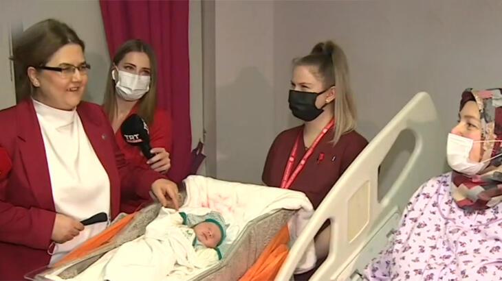 Yeni yılın ilk bebekleri dünyaya geldi!