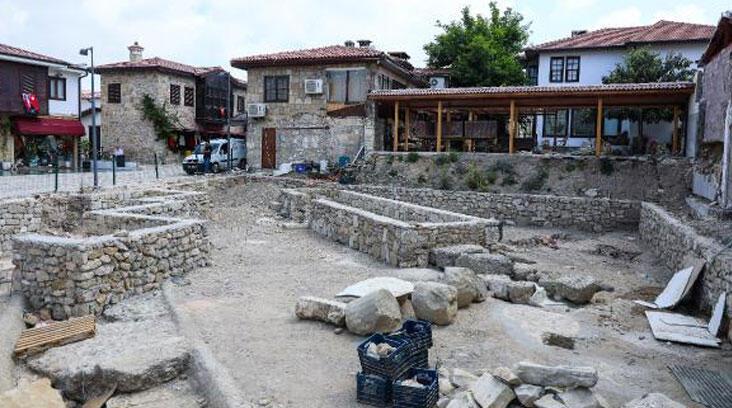 Yer: Antalya! Kaçak yapıların altından tarih çıktı