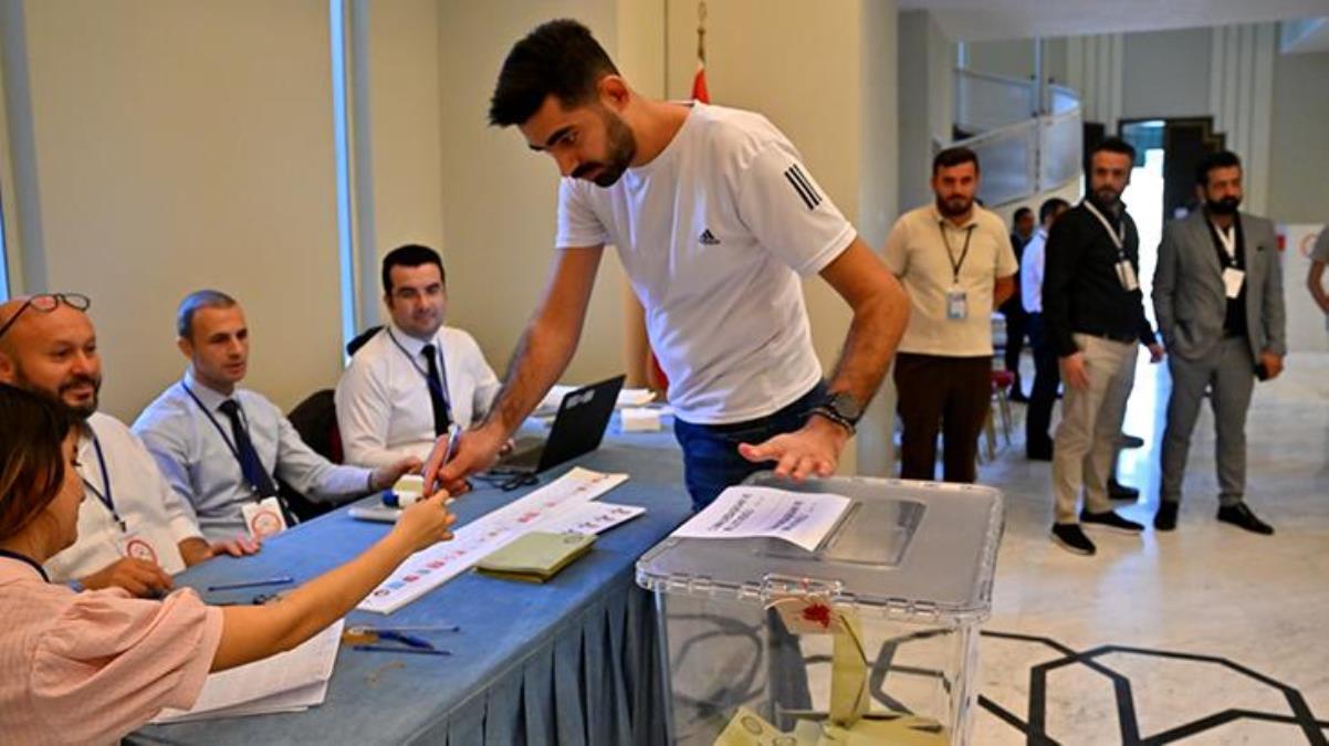 YSK verileri paylaştı! Yurt dışındaki yaklaşık 700 bin seçmen oy kullandı