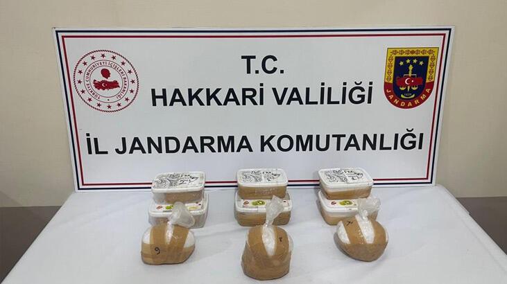 Yüksekova'da 9 kilo metamfetamin ele geçirildi