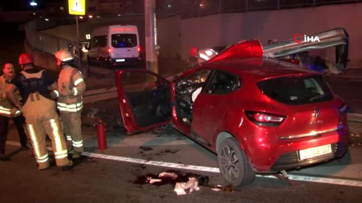 Zincirleme kazada otomobil bariyere saplandı: 1 ağır yaralı